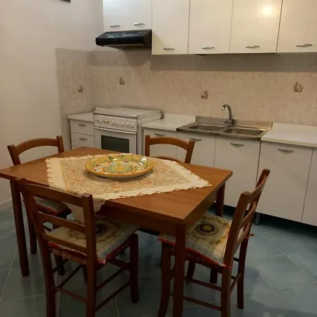 La Casa Tra Il Verde E Il Blu Holiday home