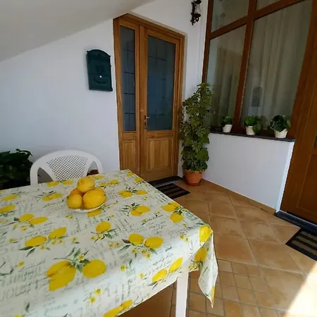 La Casa Tra Il Verde E Il Blu