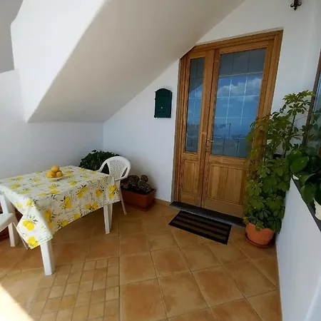 Holiday home La Casa Tra Il Verde E Il Blu *